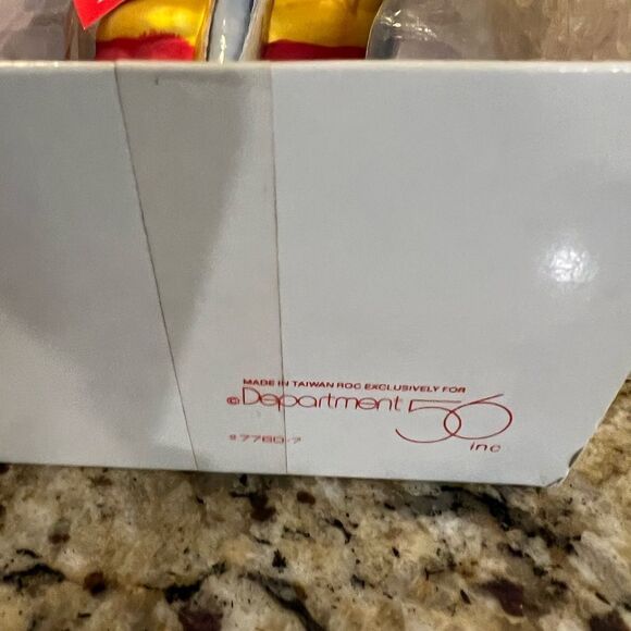 Dept 56 hand blown glass parrot ornament NEW - Picture 4 of 9